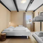 6 Bedroom Gorgeous In *