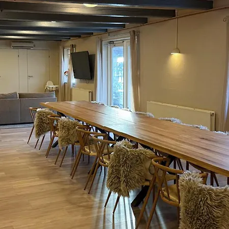 Vakantiehuis 6 Bedroom Gorgeous In